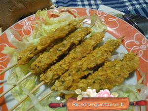 Arrosticini patanti patatine fritte e lemon grass