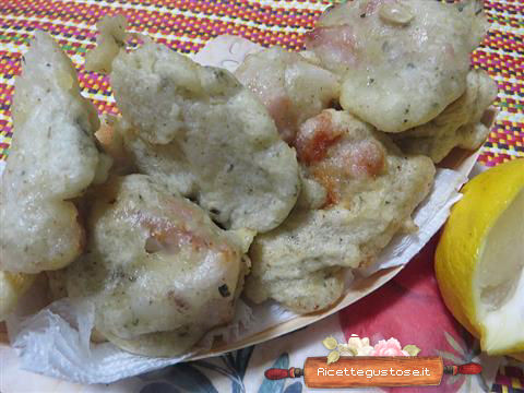 Pollo pastellato aromatico