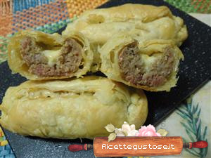 Salsiccia in pasta sfoglia