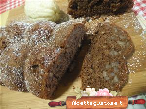 plumcake zucchine spinose nocciole