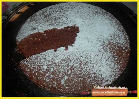 Torta al cioccolato morbida