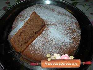 Torta con amaretti