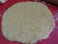 torta della nonna nocciole e panna immagine 1