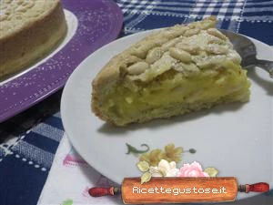 torta della nonna nocciole e panna