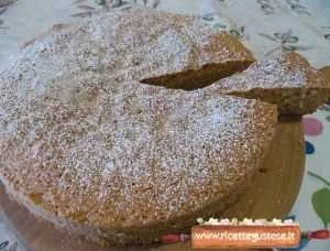 Torta alle mandorle soffice facile