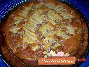 Torta di mele e noci