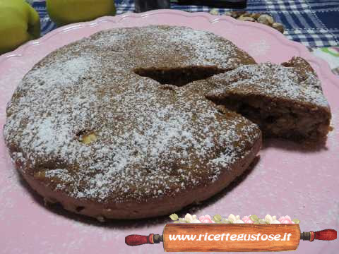torta di mele noci del brasile e mangostano