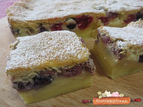 Torta magica frutti di bosco