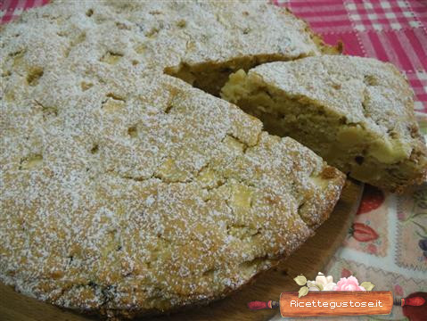 Torta mele e panettone