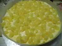 torta mimosa ananas e fragole immagine 6