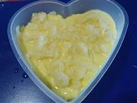 torta mimosa con panna e ananas immagine 5