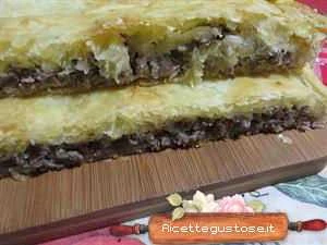 ricetta torta salata macinato e fegatini