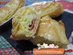 Tortini salati porri e mortadella