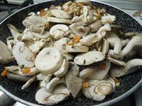 Funghi misti in padella
