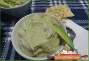 crema di avocado e tonno