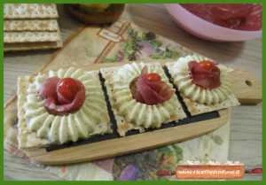 ricetta crostini avocado bresaola di wagyu