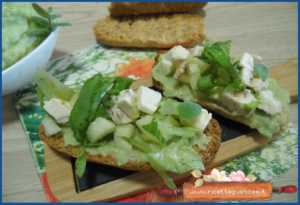 crostini avocado entremont alle noci