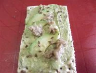 crostini avocado tonno semi lino immagine 4