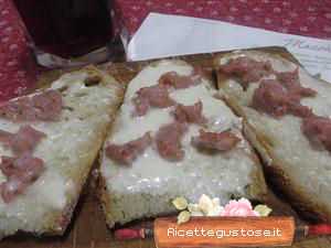 crostini stracchino e salsiccia