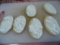 crostini al tuorlo di uovo fritto 1