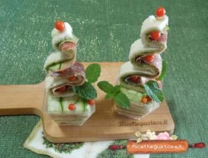 Alberelli di pancarrè con zucchine e salame ricetta