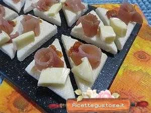 tartine al tonno affumicato gustose