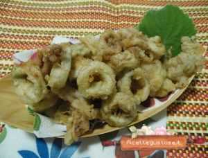 anelli di totano fritti in tempura di limone