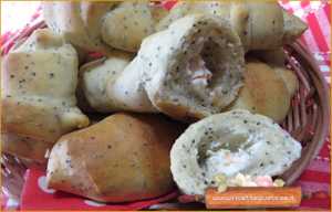 cornetti salati salmone robiola