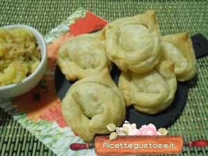 Tortelli di pasta sfoglia patate e tonno