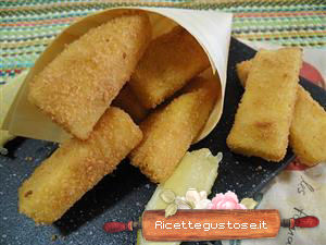 bastoncini polenta fritti