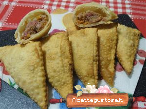 Crescentine zucca e salsiccia