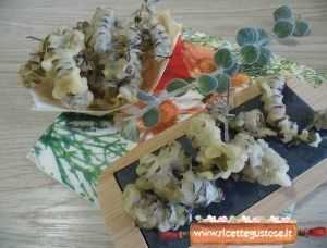 ricetta fiori di origano dictamo in tempura