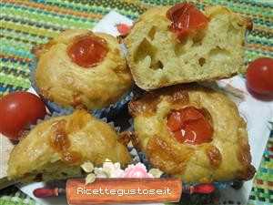 muffin salati feta e pomodorini