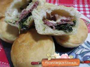 tortine cotechino cicoria