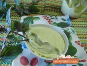 maionese al basilico rosso ricetta