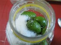 olive verdi in salamoia immagini 2