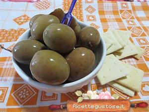 olive verdi salamoia
