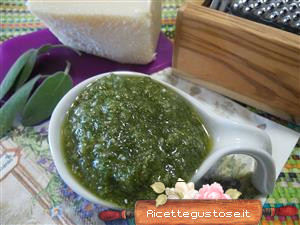 pesto alla salvia