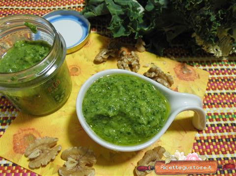 pesto cavolo riccio - kale