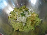salsa guacamole immagine 2