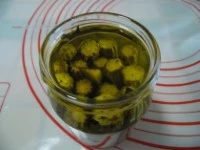zucchine baby sott'olio aromatiche immagine 6
