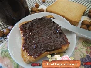 crema alla nocciola