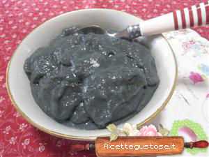 crema pasticcera carbone vegetale