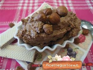 ricetta crema simil ferrero rocher