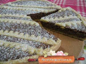 crostata alla nutella ricotta e mandorle