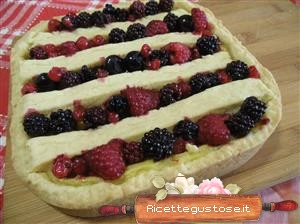 crostata ai frutti di bosco ricetta