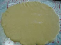 crostata di ricotta uva fragola immagine 3