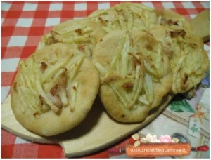 pizzette alle patate farina di orzo nudo friggitrice ad aria ricetta