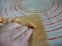 gnocchi di pane al peperone crusco immagine 6