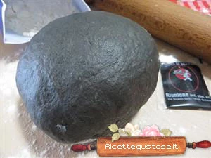 ricetta pasta all uovo nero di seppia e olio